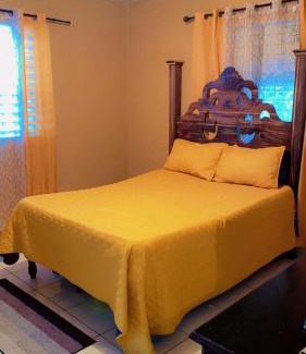 Highgate House | Thompson's Country Inn