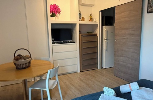 Thonon-les-Bains Apartment | Thonon, in a residential area, studio in a house near the spa center.