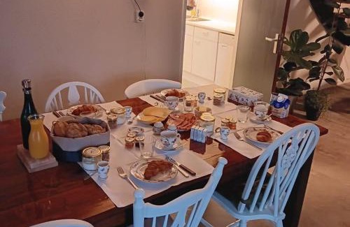 Thorn Bed & Breakfast | Thorn BenB