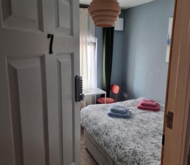 Ringsend House | ThornCastle Guesthouse