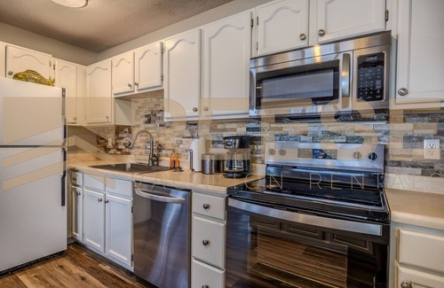 Lake Ozark House | Thornsberry Beach Loft