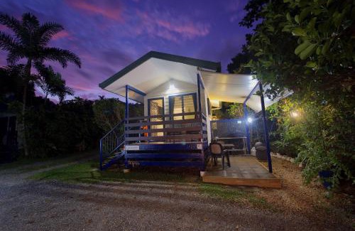 Thornton Beach Cabin | Thornton Beach Bungalows Daintree