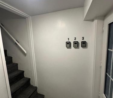 Bradford House | Thornton Road Lodge -Room 2