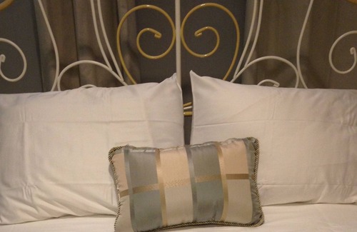 LaSalle Apartment | Three BDR 6Mins DownTown 17Mins Airport