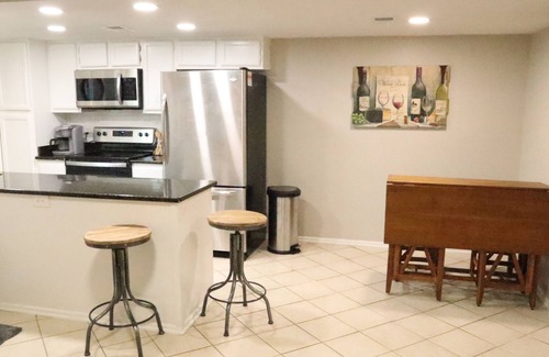 Brandon Condo | Three bed Condo with full kitchen, pool, and lake access.