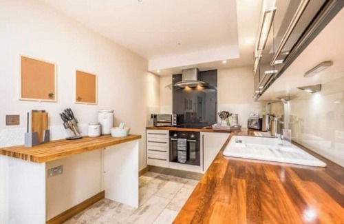 Fishbourne House | Three bed house near Goodwood/Chichester