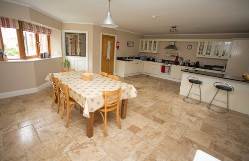 Lismullin Cottage | Three bedroom cottage in a landscaped courtyard set in the heart of Ireland's Ancient East region.