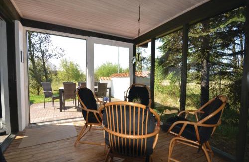 Thyholm House | Three-Bedroom Holiday Home Thyholm With A Fireplace 06