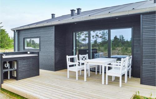 Slette Strand House | Three-Bedroom Holiday Home In Fjerritslev