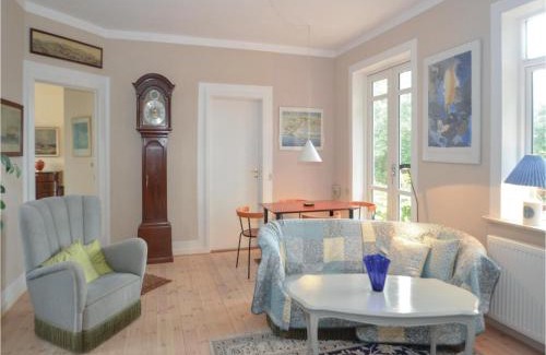 Sakskobing House | Three-Bedroom Holiday Home In Sakskobing