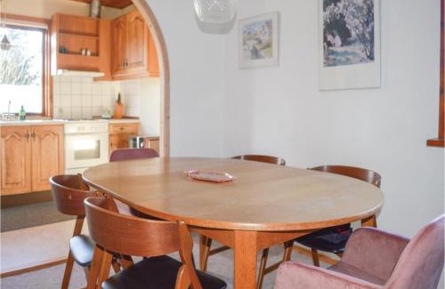 Tversted House | Three-Bedroom Holiday Home In Bindslev