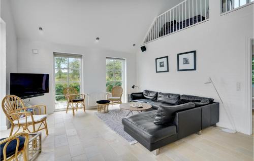 Sonderhav House | Three-Bedroom Holiday Home In Krusa
