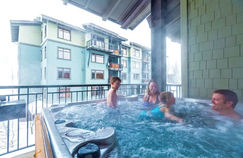 Rossland Condo | Three Bedroom| Sleeps 5-7 | Slalom Creek Condos