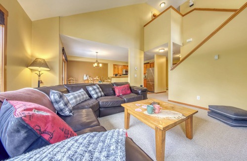 East Kootenay House | Three bedroom townhome ski-in/ski-out Upper Village