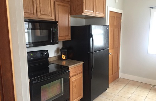 Clear Lake House | Three Blocks To The Lake! 4 Bedroom House With Two Stall Garage Sleeps 8