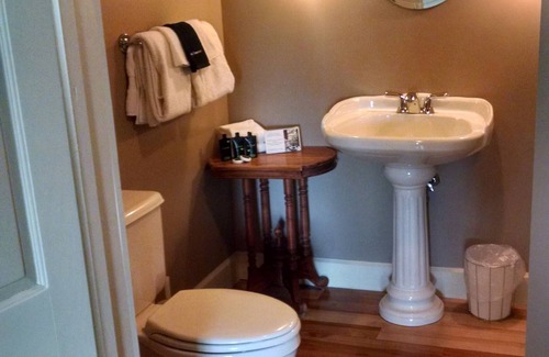 Durham Hotel | Three Chimneys Inn