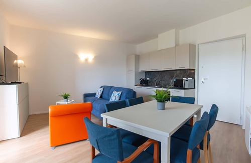 Quartiere XX Ardeatino Apartment | Three Fountains Apartment for 4 people