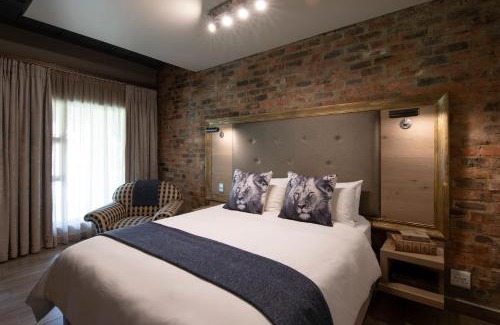 Three Rivers Hotel | Three Rivers Lodge and Villas
