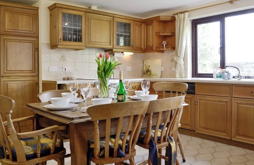 Talgarth Cottage | Three Views Bungalow