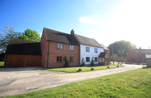 Weston Upon Avon Bed & Breakfast | Three Ways Farmhouse B&B