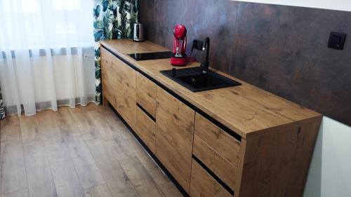Pila Apartment | Through the Art Gallery