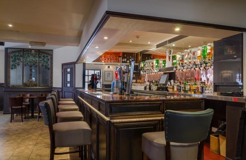 Kirriemuir Hotel | Thrums Hotel, Kirriemuir