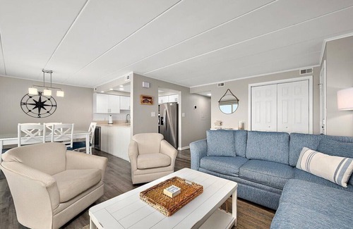 Midtown Ocean City Condo | Thunder Island Condo - Beautiful 2 BR 2 BA Next to Convention Center