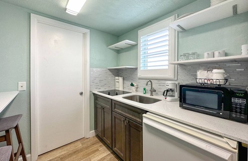 Treasure Island Hotel | Thunderbird Beach Resort