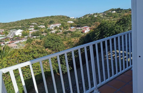 Sainte-Anne Apartment | Ti Bakoua - F2 quiet and ventilated - Cap Chevalier