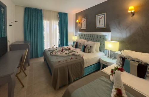 Kadıkale Resort | Tiana Beach Resort - All Inclusive