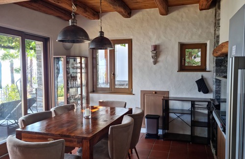 Brione sopra Minusio House | Ticino rustico with panoramic views in a top location