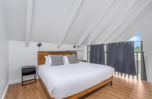 Ocean Shores Ski Chalet | Tidal House #1