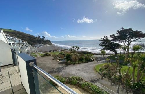 Seaton House | Tide Watch - Mount Brioni