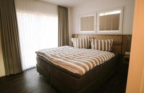 Strohen Apartment | Tierpark Entdeckerhäuser