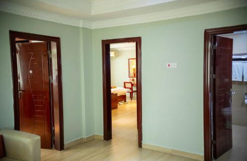 Kisutu Hotel | Tiffany Diamond Hotels Ltd - Indira Gandhi street