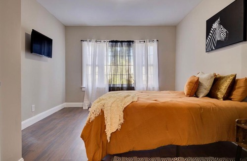 Portsmouth House | Tiffanys Tranquility Home