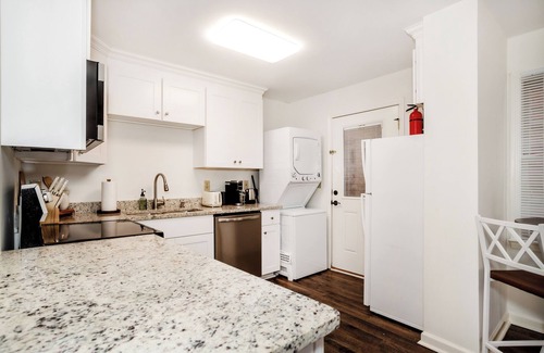 Central Apartment | TigerTown Retreat - Comfort Minutes from Campus