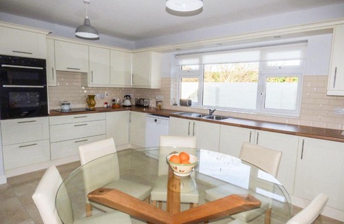 Rosslare House | Tigh Bawn