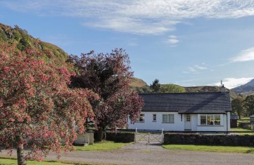 Nostie House | Tigh na Drochit