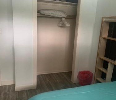 Estevan House | Tight budget room for rent in my singlehouse