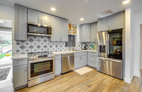 Garibaldi House | Tillamook Bay Apt Near Marina: Fish, Boat & More!