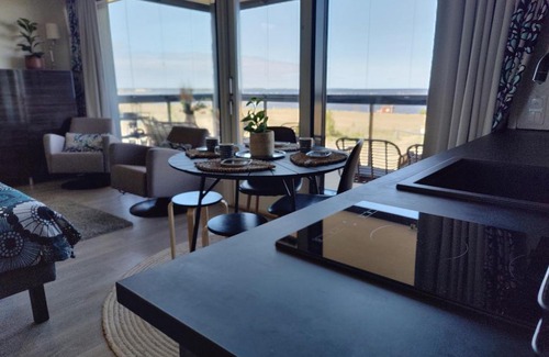 Kalajoki Apartment | TIMANTTI huikein merinäkymin