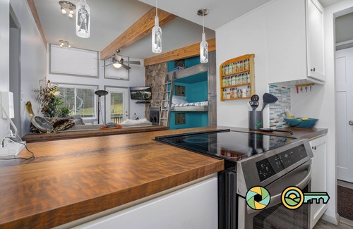 Basye Condo | Timber Lodge (#235) On ski slope | Triple-decker bunk beds!