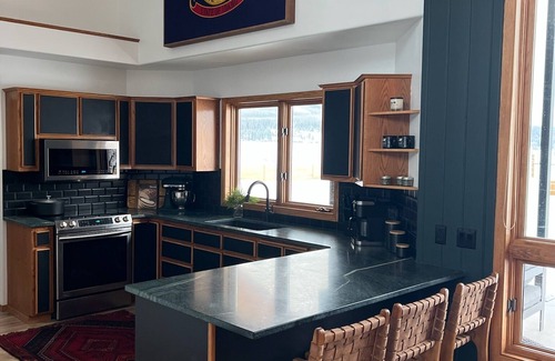 New Meadows Cabin | Timber + Love Chalet