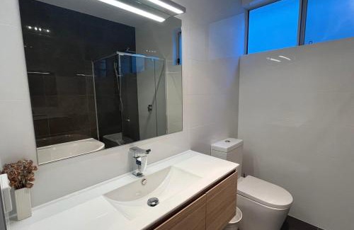 Tranmere Villa | Timeless Tranmere Escape By Host Solutions