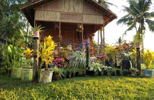 Gorontalo Cottage | Timuato Cottage by Harry & Mimin. Located in Gorontalo near the lake of limboto.