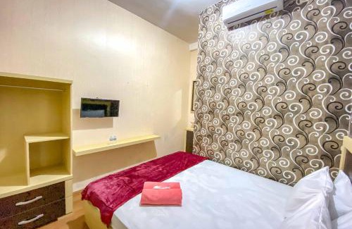 Klojen Hotel | Tini's Guest House Malang Mitra RedDoorz