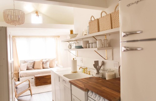 Norman House | Tiny 1BR guesthouse close to OU campus