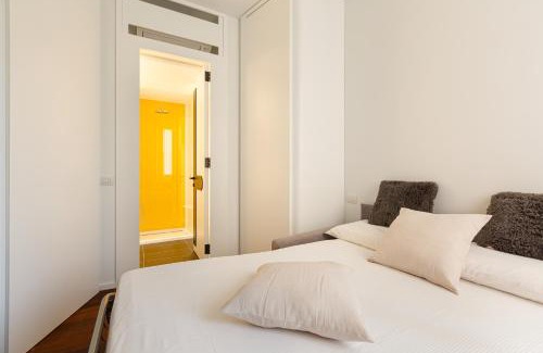 Ponte Seveso Apartment | Tiny Apt near Central Station