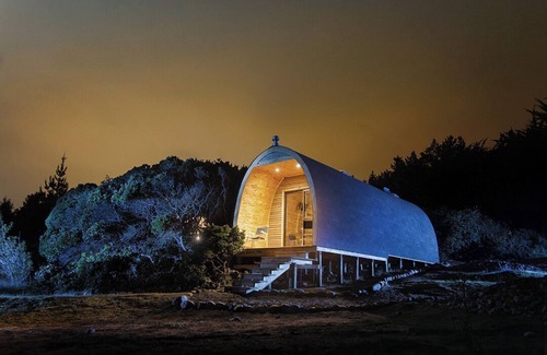 Valparaiso Cabin | Tiny cabin #2, sailboat inspired design. Surrounded by forest by the beach